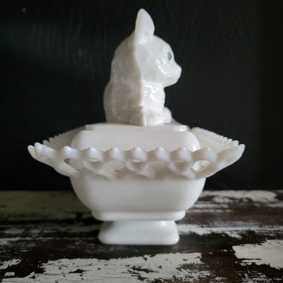 Vtg Westmoreland Milk Glass Cat Covered Dish Lattice Edge, Vtg Milk Glass Cat - Picture 5 of 9